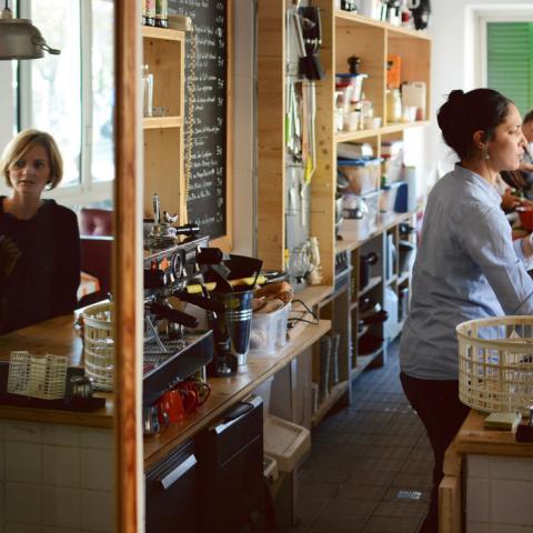 42 Degrés, Cuisine crue à Paris.