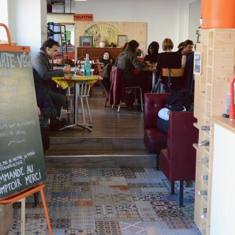 42 Degrés, restaurant vegan, crudivore à Paris.