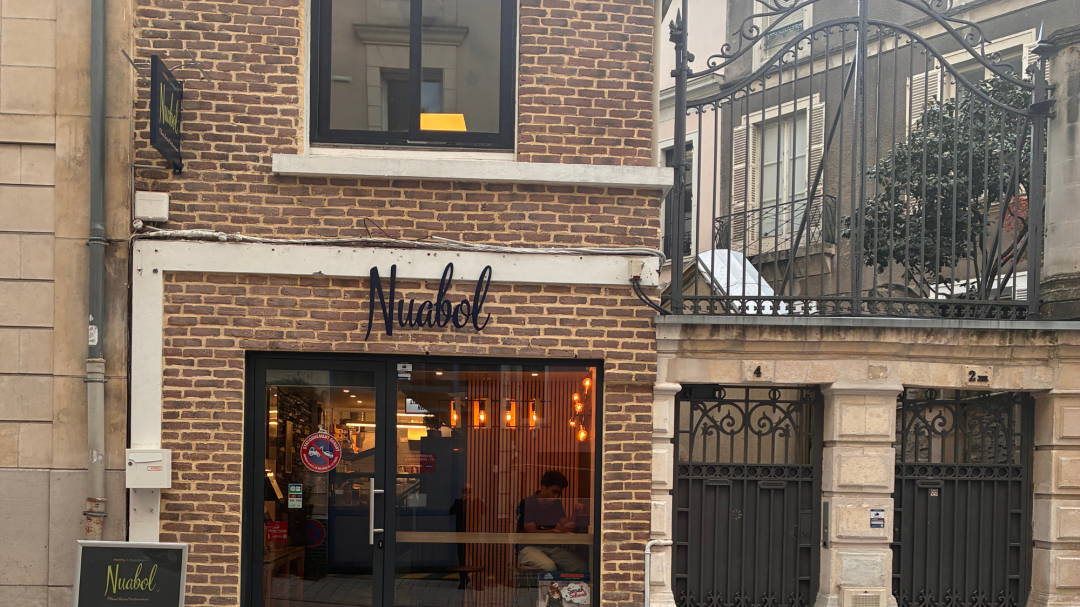 notre restaurant place du ralliement angers
