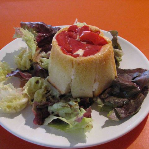 plat Charlotte au poivron du restaurant Carottes et Gingembre