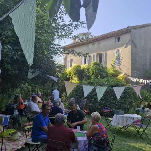 la roseraie, repas végétarien